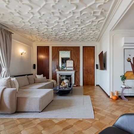 Διαμέρισμα One-of-a-kind Downtown Penthouse, 270-degree Views, Two Terraces, Fireplaces, Grill *