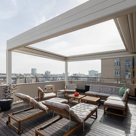 One-of-a-kind Downtown Penthouse, 270-degree Views, Two Terraces, Fireplaces, Grill Bucarest