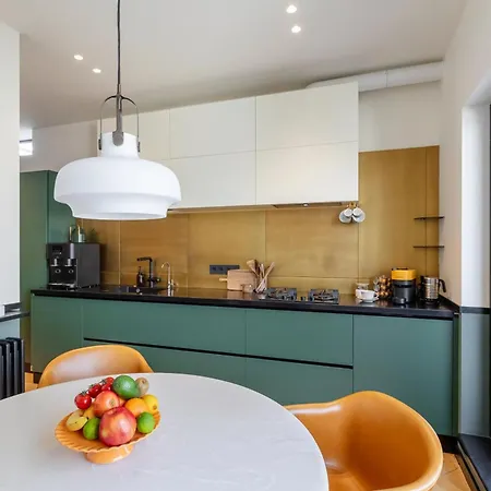 One-of-a-kind Downtown Penthouse, 270-degree Views, Two Terraces, Fireplaces, Grill Appartement *