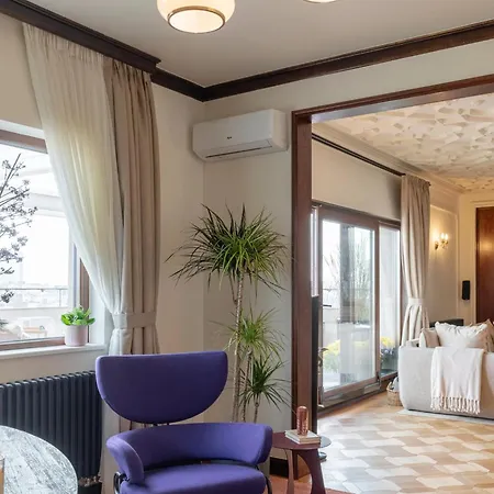 Appartamento One-of-a-kind Downtown Penthouse, 270-degree Views, Two Terraces, Fireplaces, Grill *